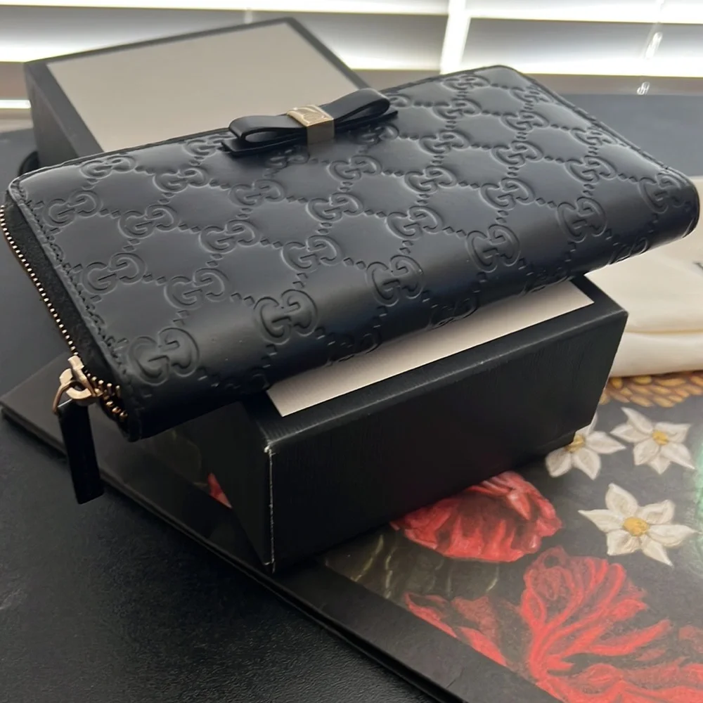 🖤🖤Gucci GG Guccissima Bow Zip Wallet - Picture 13 of 17